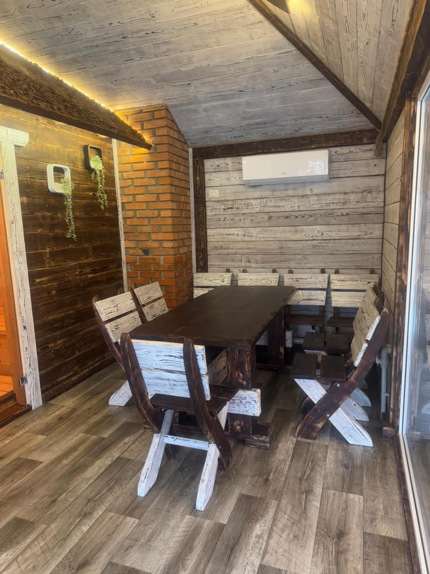 Кольорові Подорожі 2 Apartment สลาฟสเก ภายนอก รูปภาพ