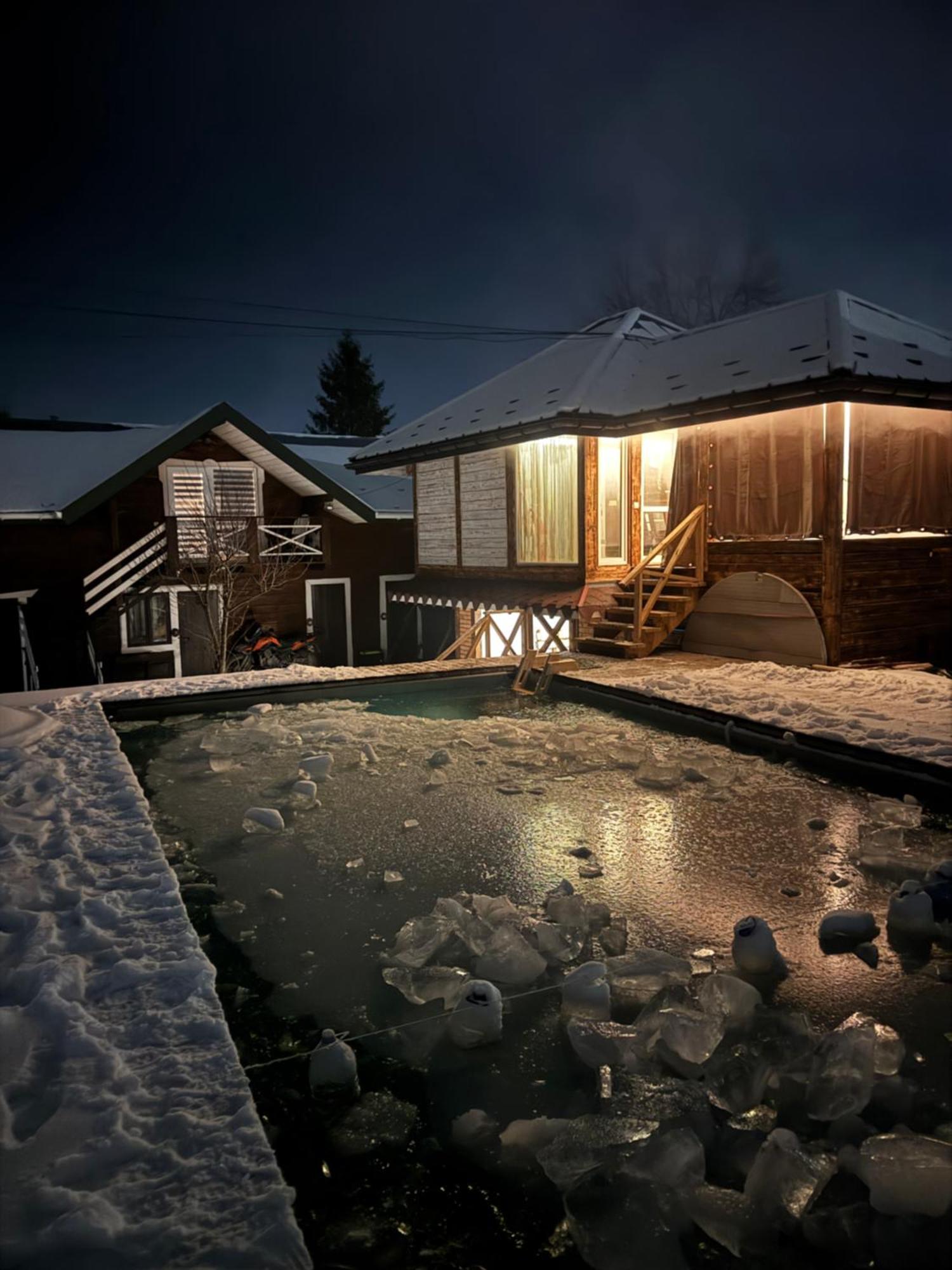 Кольорові Подорожі 2 Apartment สลาฟสเก ภายนอก รูปภาพ